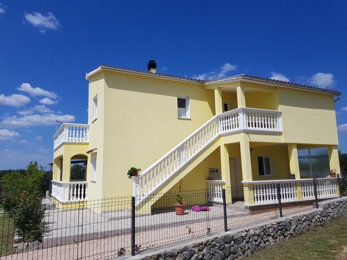 לוזובאק Apartmani Marijana מראה חיצוני תמונה